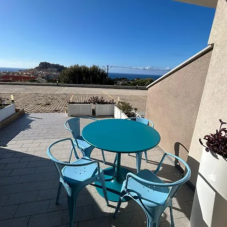 La Favola Di Dani 卡斯特尔萨多